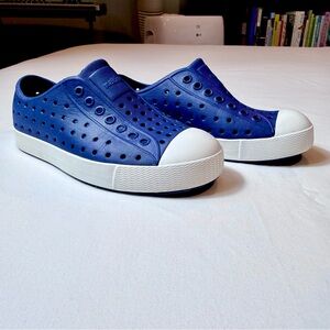 Native Slip-Ons Boys 12 C12 Girls Jefferson Vegan Shoes Regatta Blue Shell White